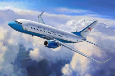 Civil Airliner Boeing 737-700 / C-40B 