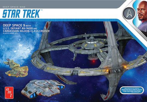1/3300 Star Trek Deep Space Nine with USS Defiant and Cardassian Cruiser 
