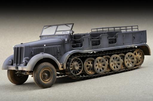 1/72 Sd.Kfz.8 Schwerer Zugkraftwagen 12t 