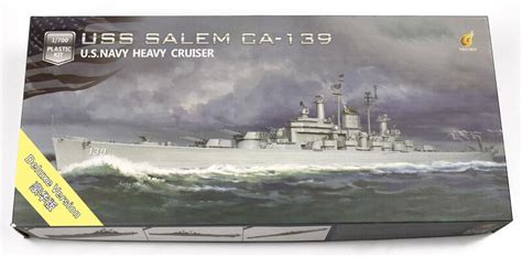 USS Salem CA-139 US Navy Heavy Cruiser DeLuxe 